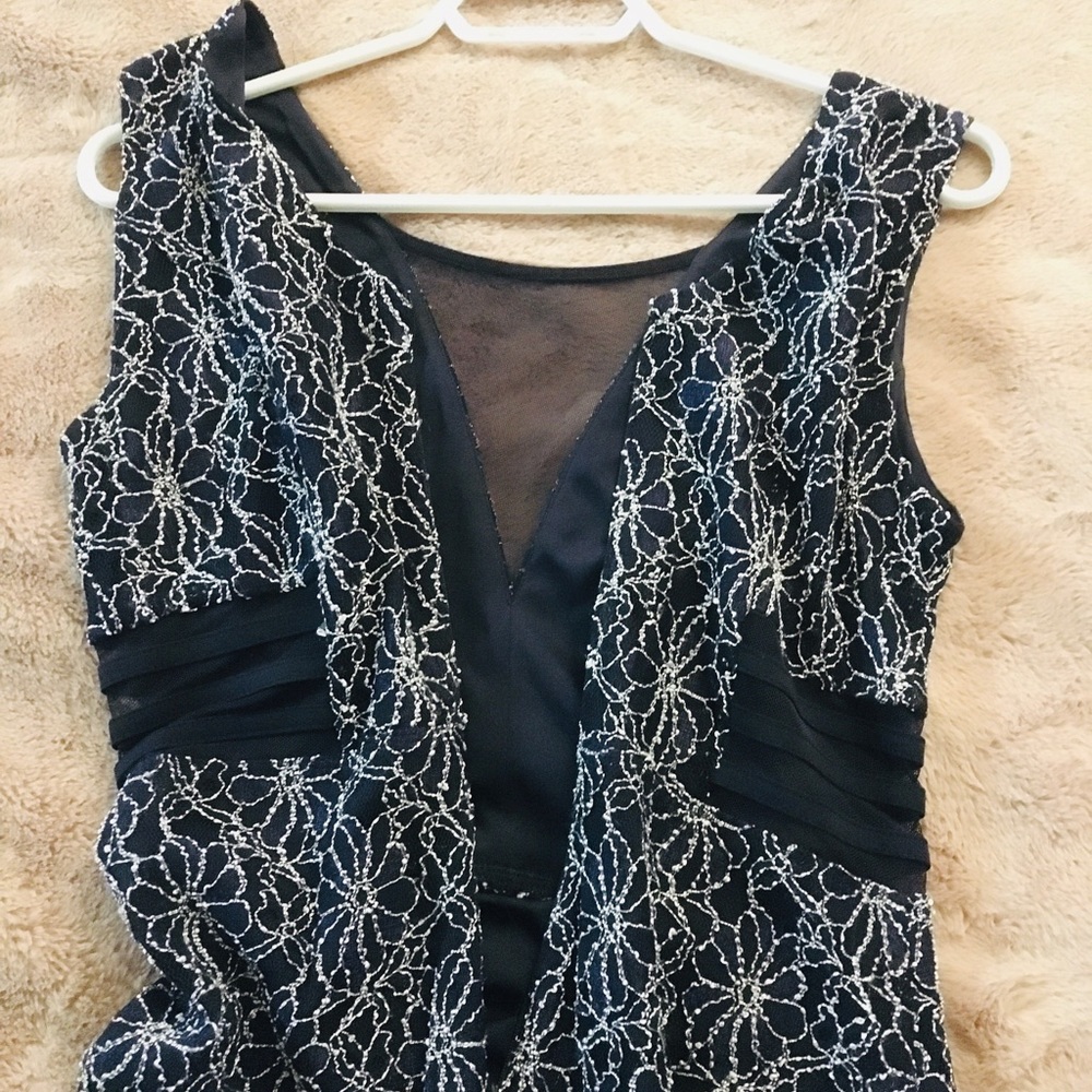 Navy blue & white floral bodycon dress with mesh